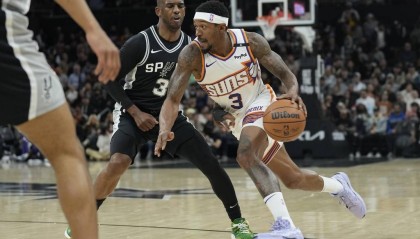 比爾將3號(hào)球衣讓給保羅 兩人生涯均只穿過(guò)3號(hào)