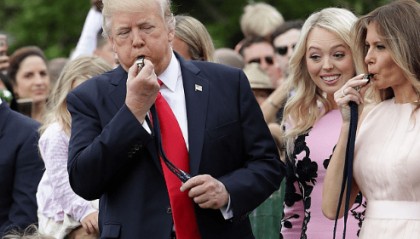 想不到美國也有今天？特朗普終于開始怕了，3路人馬抵京“求和”