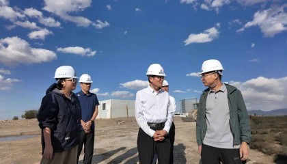 浙江省蘭溪市市委書記戴翀一行在阿克塞縣考察