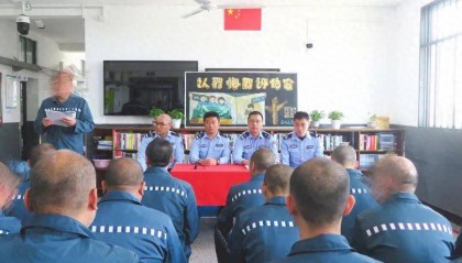 男子在上海監(jiān)獄服刑11年，出獄前才得知兩位家人已病逝...極大生活困境，他深深擔(dān)憂→