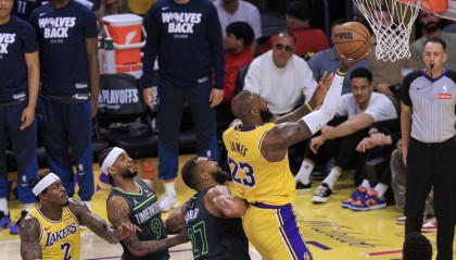 威少怒斥詹眉謊言：湖人內(nèi)訌升級，未來何去何從？