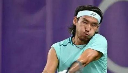 中國選手布云朝克特勇奪中網(wǎng)男單四強