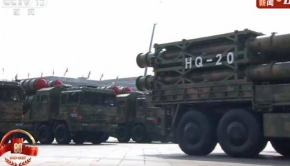 劍指蒼穹！新“紅旗”受閱，可對抗高超聲速導(dǎo)彈