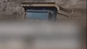 山西一村民下葬10個月后墳被煤企破壞，尸體也不見了？當(dāng)?shù)赝▓?></div>
        			<p class=