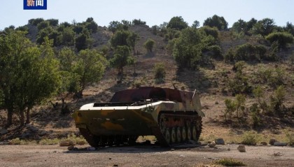 以軍稱突襲敘利亞南部軍事?lián)c(diǎn) 繳獲3噸武器