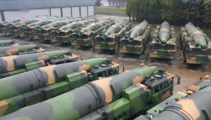 航母殺手锏，中方已經(jīng)裝備了超過250枚，未來還將生產(chǎn)更多