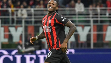 觀戰(zhàn)臺：利物浦戰(zhàn)苦主+阿森納爭八連勝 拜仁沖14連勝