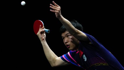 （體育）乒乓球——WTT橫濱冠軍賽：向鵬不敵張本智和無緣四強(qiáng)
