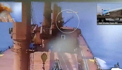 從中國(guó)出發(fā)的巨輪在紅海沉沒(méi)，24小時(shí)內(nèi)連發(fā)兩次爆炸，打法比伊朗兇狠太多