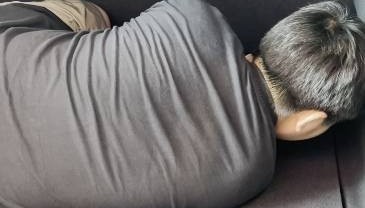 9歲男童被安排后備箱數(shù)小時(shí)，生母再發(fā)聲：已提起訴訟