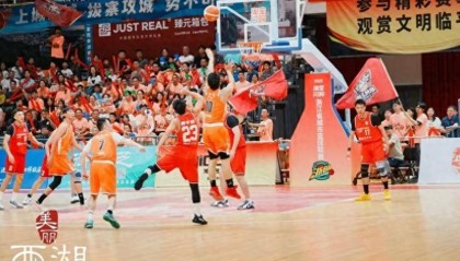 厲害！浙大95后博導(dǎo)白天搞科研，晚上打浙BA