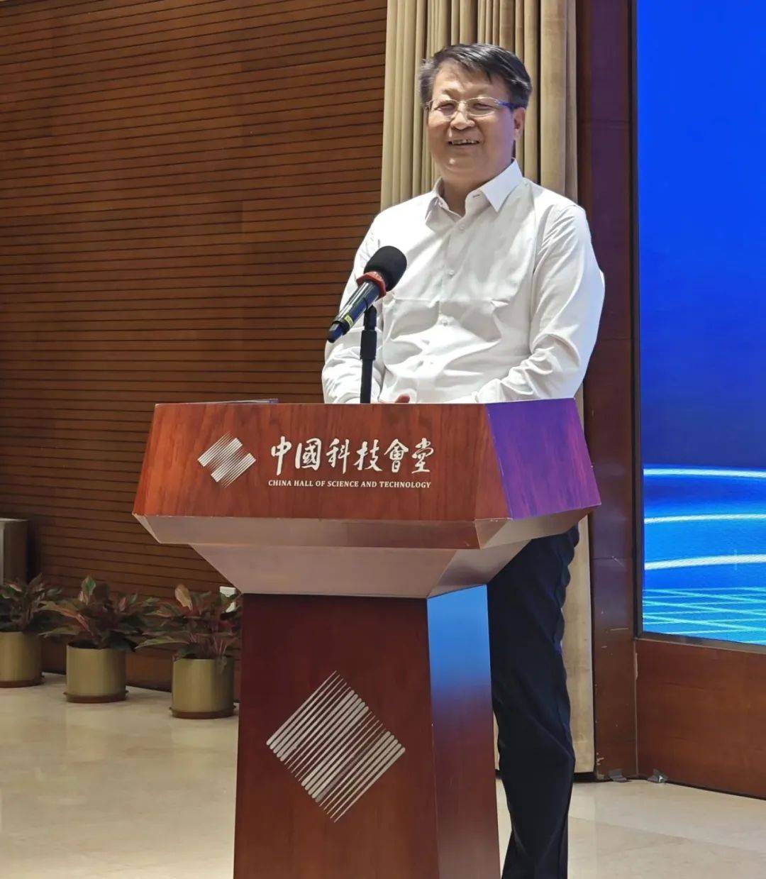 王善文：AI的誤區(qū)和應用場景的國際發(fā)展路徑