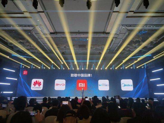 葉國富致敬華為、比亞迪、小米 稱“它們是這個時代最偉大的中國品牌”