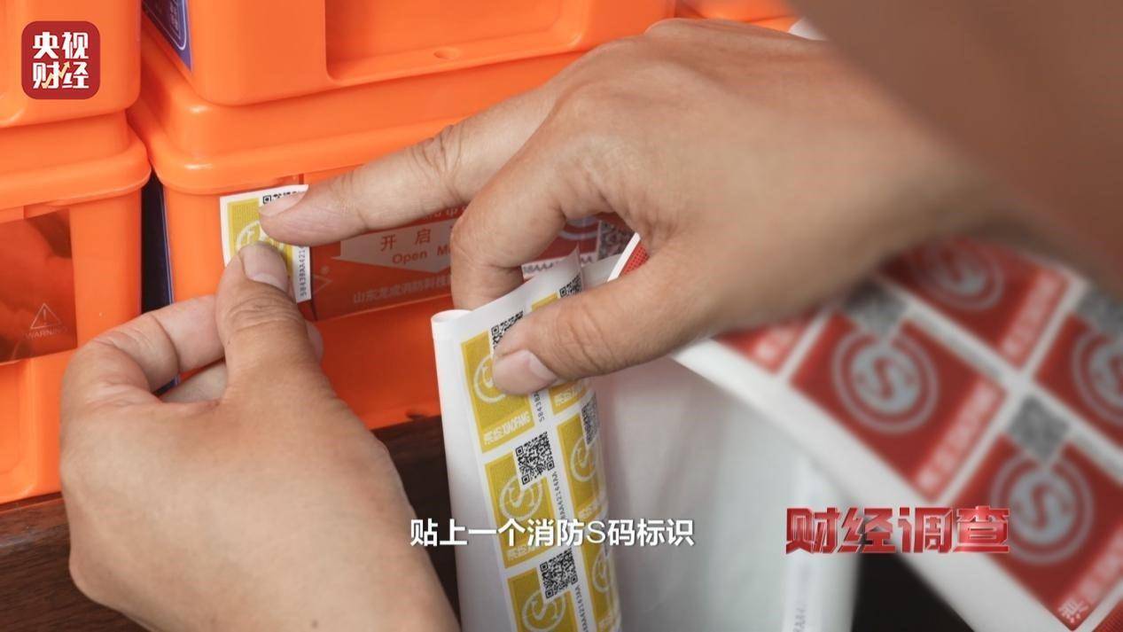 用手一撕就破、戴了不如不戴，央視起底不防毒的防毒面具
