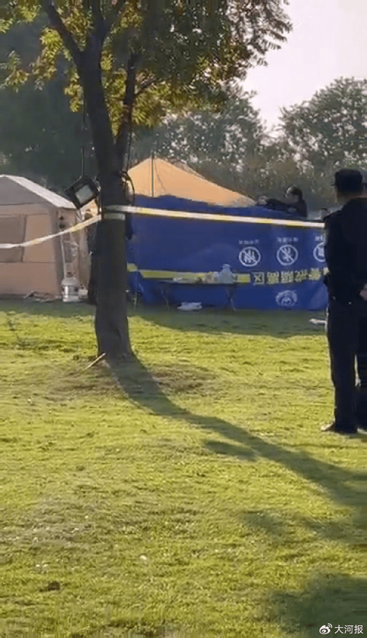 公園里有人在帳篷內(nèi)死亡？當(dāng)?shù)刈C實(shí)：2人身亡