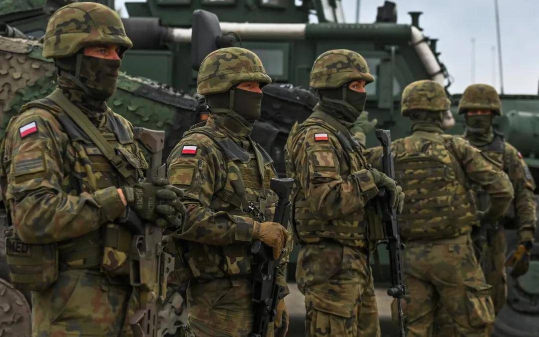 烏軍高層披露：俄軍傷亡突破70萬！80枚炮彈狂炸俄本土，烏10萬精銳猛攻俄防線