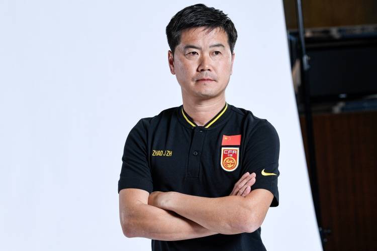 肇俊哲談小奧斯卡：他太適合踢泰國新加坡，能否趕上世預(yù)賽不好說