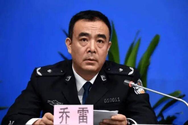 珠海越野車撞人事件即將滿月 正副市長、香洲正副區(qū)長同日調(diào)整
