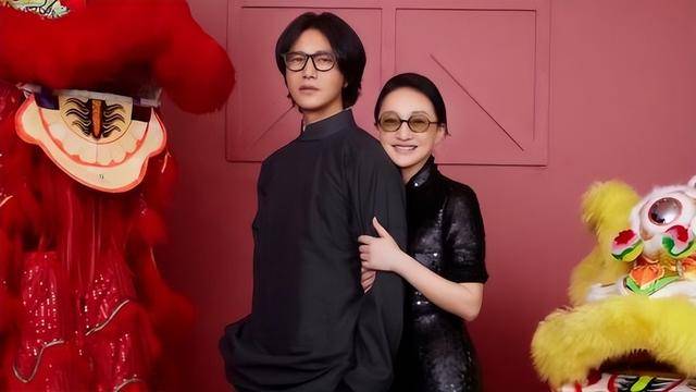 陳坤的兒子已成年，容貌開始顯現(xiàn)母親的基因，像誰可以認(rèn)得出嗎？