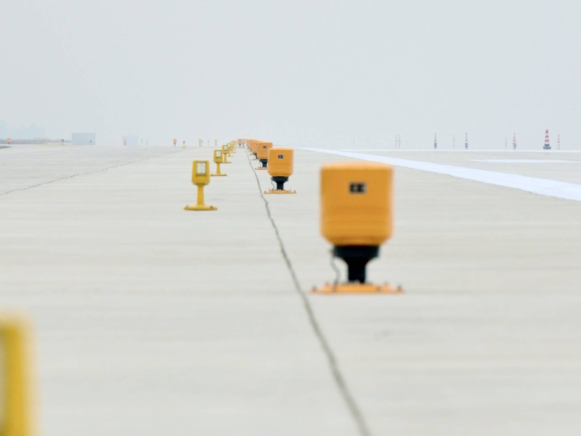 正式啟用！C919在第四跑道首飛，江北機(jī)場進(jìn)入四跑道時(shí)代