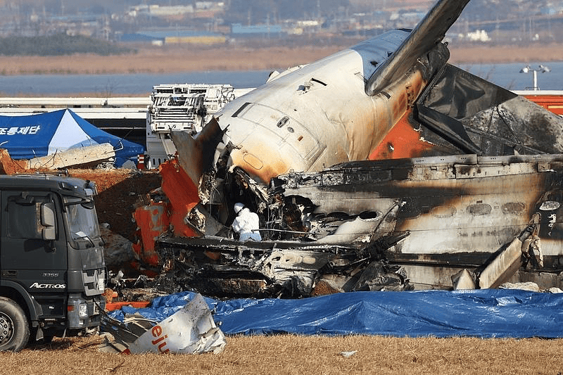 《中國機(jī)長》原型劉傳健就韓國客機(jī)失事發(fā)聲