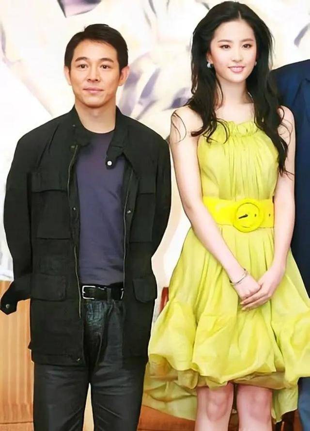 李連杰:后事一切從簡(jiǎn)，不用立碑也不用辦喪事，樹葬海葬都可以