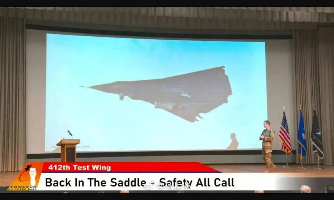 美空軍準(zhǔn)將承認(rèn)：解放軍是有史以來(lái)規(guī)模最大、最現(xiàn)代化的軍隊(duì)，六代機(jī)領(lǐng)先西方