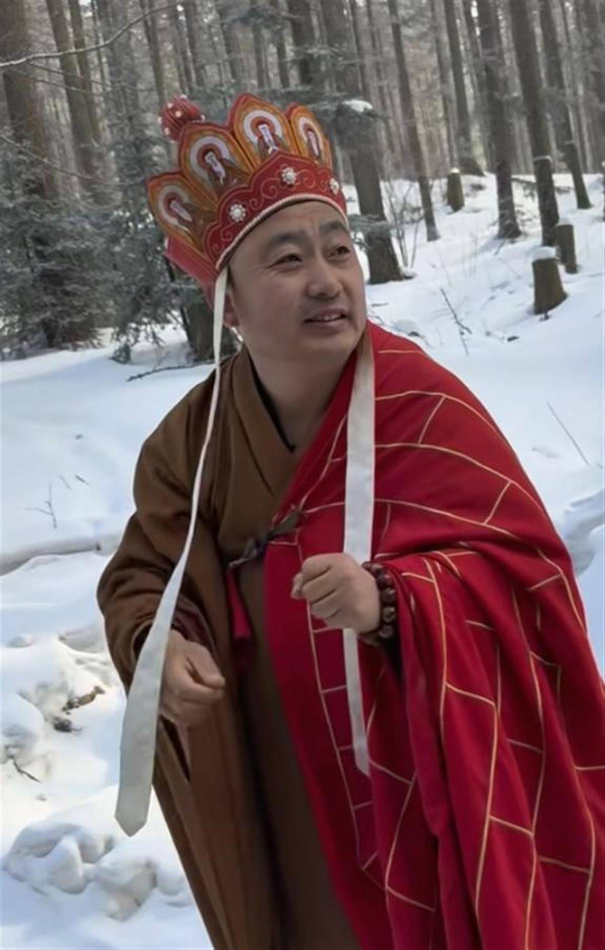 河南網(wǎng)紅“越野唐僧”不幸去世，家人：在外地出租屋突發(fā)心梗