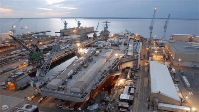 中國正造核航母，比福建艦還大？美媒信誓旦旦拿出一張衛(wèi)星圖