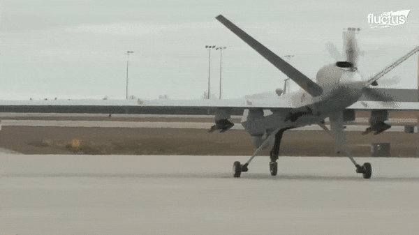 撿到寶了？胡塞打下第19架美軍MQ-9無(wú)人機(jī)，網(wǎng)友：咋打了這么多？