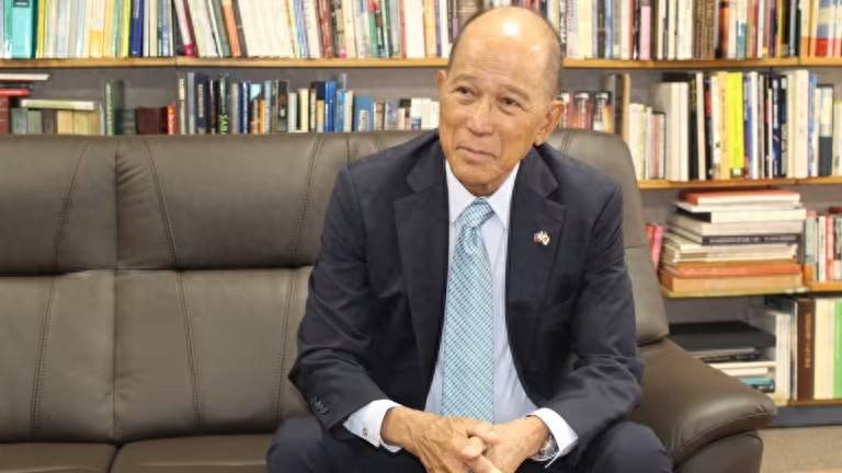 馬科斯也沒想到，中方撤離這么快，美國(guó)也沒辦法，菲突收重大噩耗