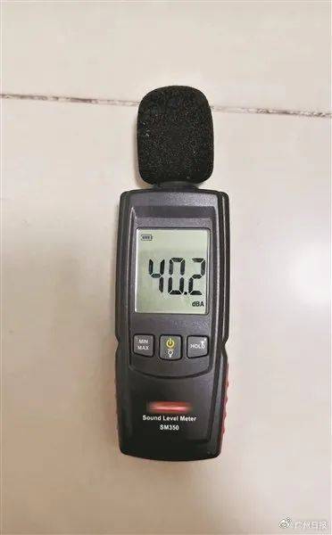 7樓住戶疑似為報(bào)復(fù)8樓安裝“震樓器”，9樓一家“躺槍”被震樓兩三年：在找房子考慮搬走了