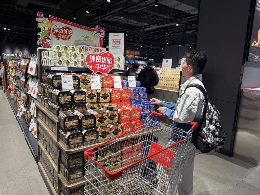 “售價(jià)1800元，219元拿下！”上海市民爽快買單，這些好東西都賣爆了
