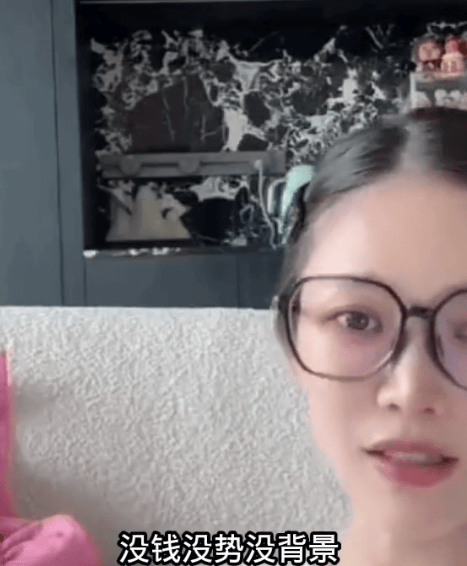 杜淳妻子深夜透露娛樂圈內(nèi)幕：沒錢沒勢沒背景在這個圈子想有一席之地挺難的
