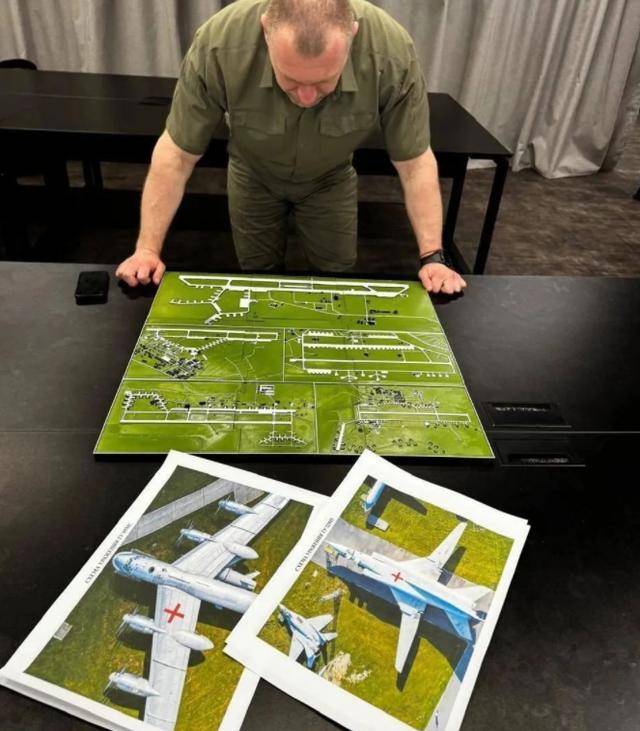 俄導彈百發(fā)百中！搗毀烏軍“老巢”，316架無人機全被炸成碎片
