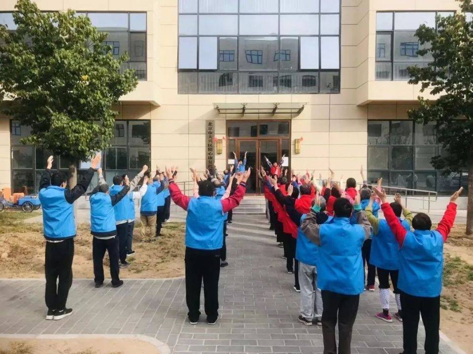 當(dāng)一位母親第4次離家出走之后：1億精神障礙患者向何處去？
