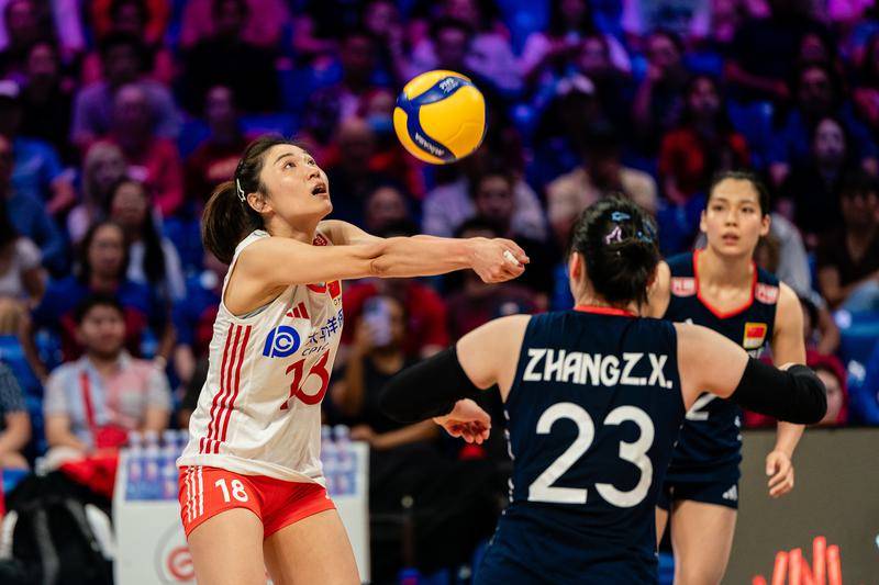 驚天大逆轉！連場讓二追三！世聯(lián)賽-中國女排3-2美國隊