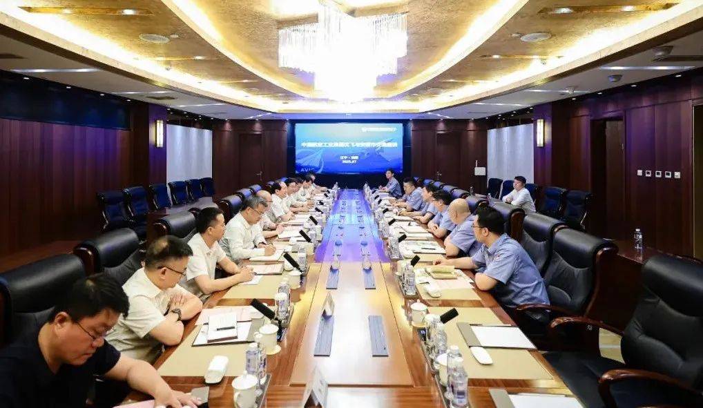 楊昌鵬到遼寧省沈陽市開展招商引資考察工作