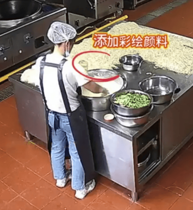 幼兒血鉛事件通報(bào)，用事實(shí)數(shù)據(jù)廓清輿論疑云 | 新京報(bào)社論