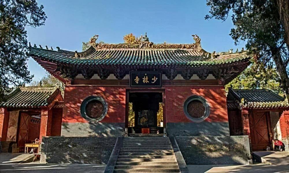 手握18家企業(yè)+985個(gè)商標(biāo)：一個(gè)方丈的資本生意經(jīng)