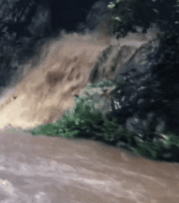 大峽谷漂流突降大雨，24歲女游客落水失聯(lián)！親屬：仍在搜尋中