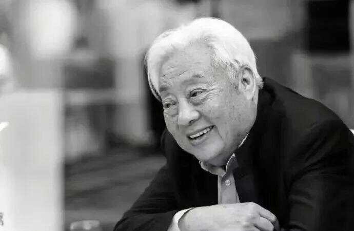 演員六小齡童、閆妮發(fā)文悼念！“他是我們的偶像”