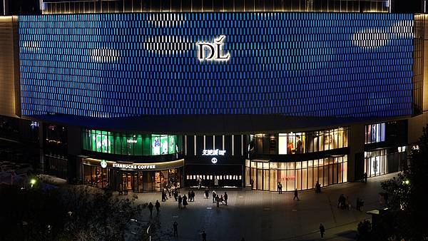要求保安25歲以下本科學歷，別輕易說胖東來搞歧視