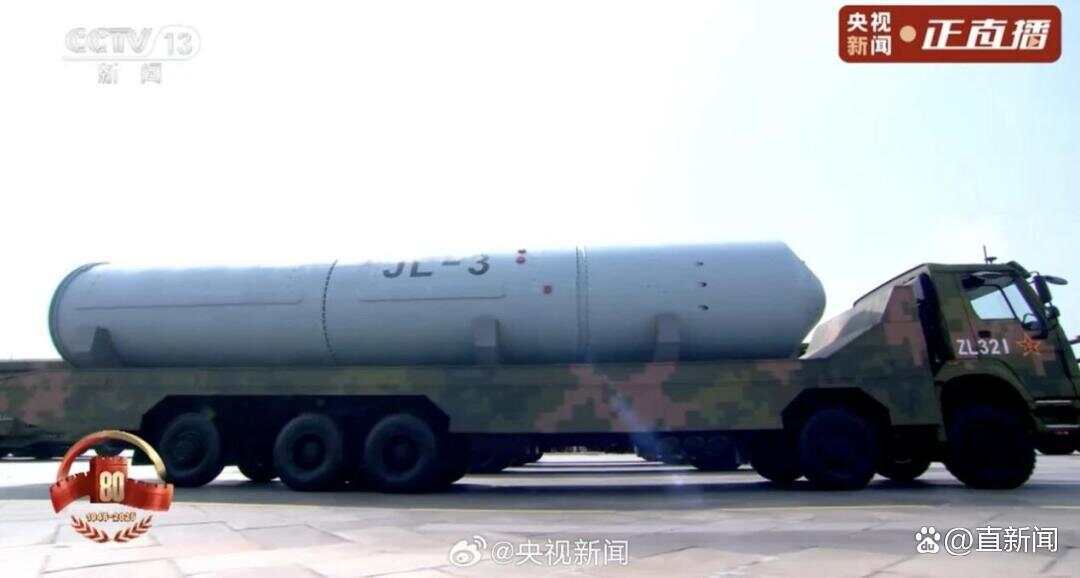 看完閱兵后軍事專家感慨：知道中國軍力強大，但沒想到強到這種程度