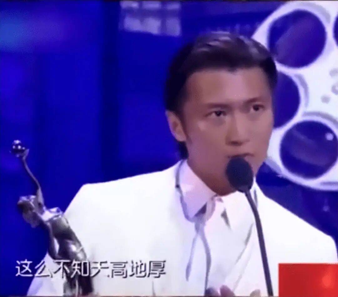 考古|89歲謝賢現(xiàn)身依舊時(shí)髦！與小49歲女友分手后開(kāi)搞事業(yè)，疑已交代后事的他太瀟灑