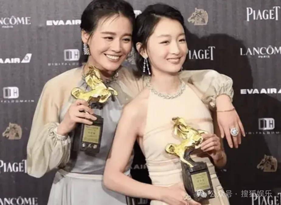 被全網(wǎng)勸分的這對(duì)終于分手了？她最近的狀態(tài)確實(shí)肉眼可見(jiàn)的好！