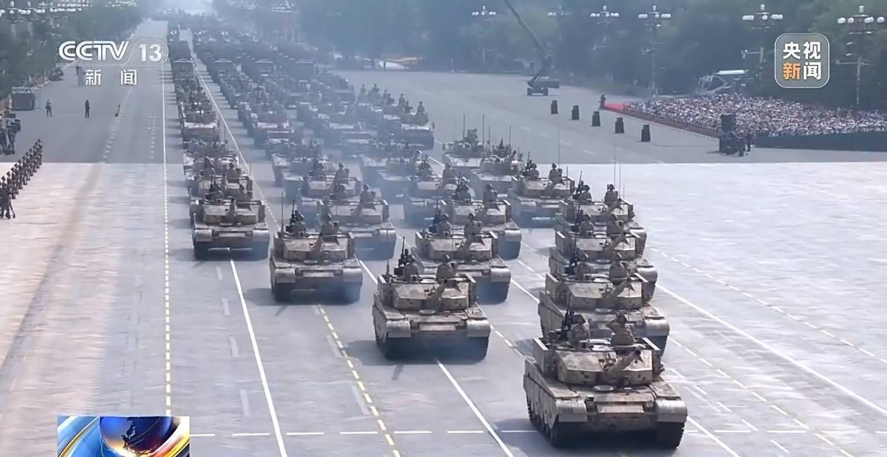 1厘米的極致精度！揭秘裝備方隊唯一的“三車引導(dǎo)”
