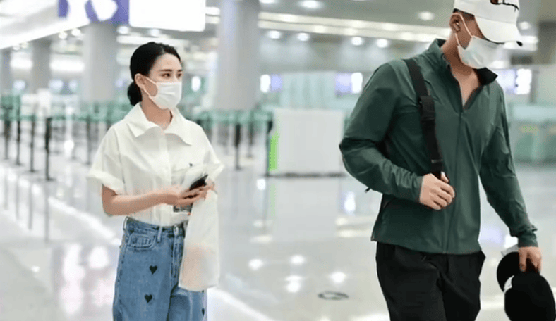 考古 | 何超蓮竇驍雙雙辟謠離婚！兩人感情生活引各方熱議