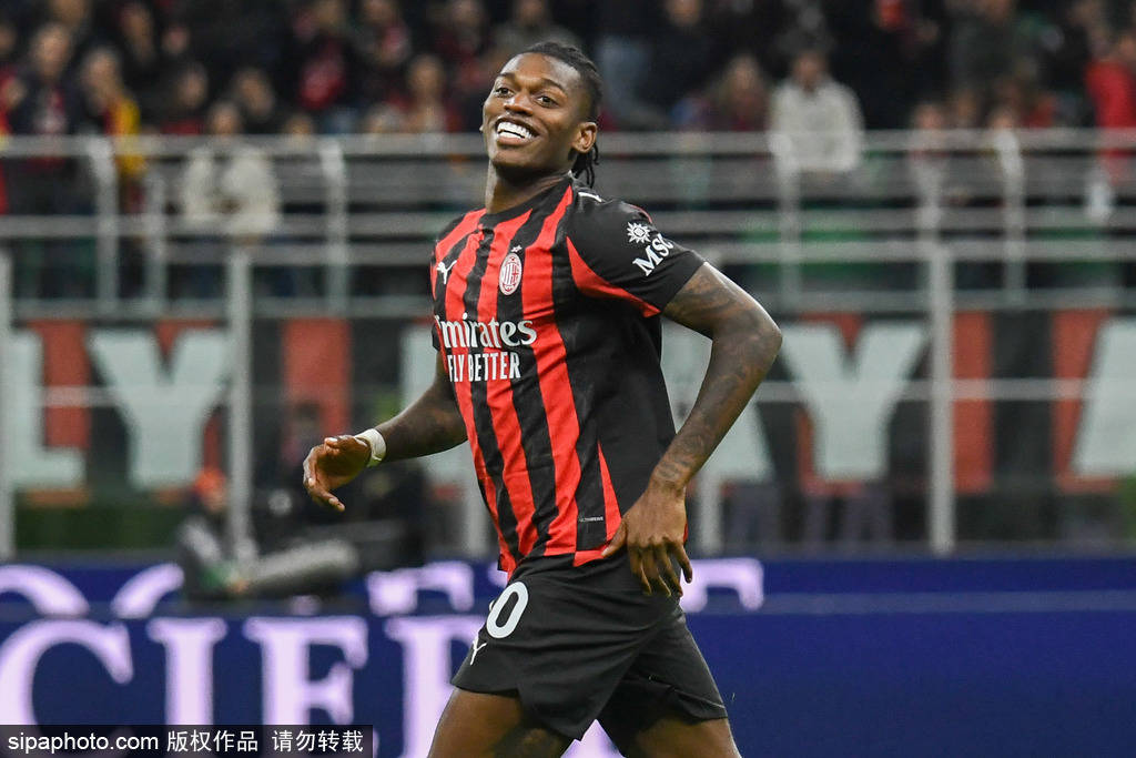 觀戰(zhàn)臺：利物浦戰(zhàn)苦主+阿森納爭八連勝 拜仁沖14連勝