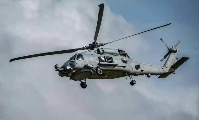 美軍在南海連摔兩架軍機，中方回應侮辱性極強
